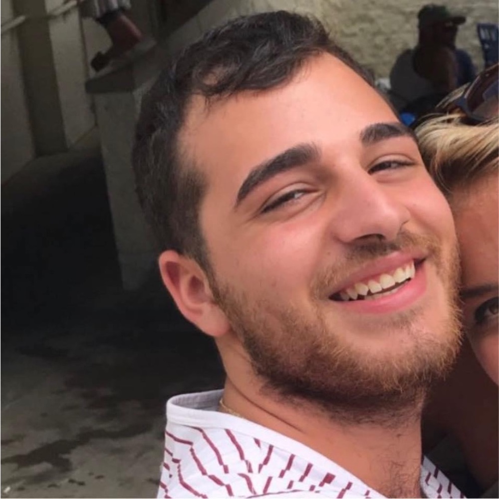 Meet your Posher, Nicolas